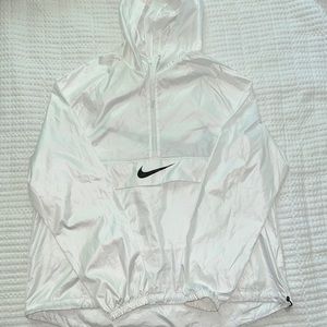 Nike Quarter Zip - Light Weight - Wind Breaker - Size XL